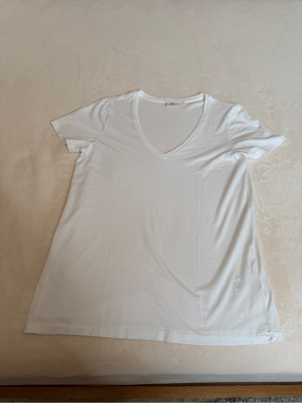 Ag Adriano Goldschmied White V-Neck Short Sleeve Tee